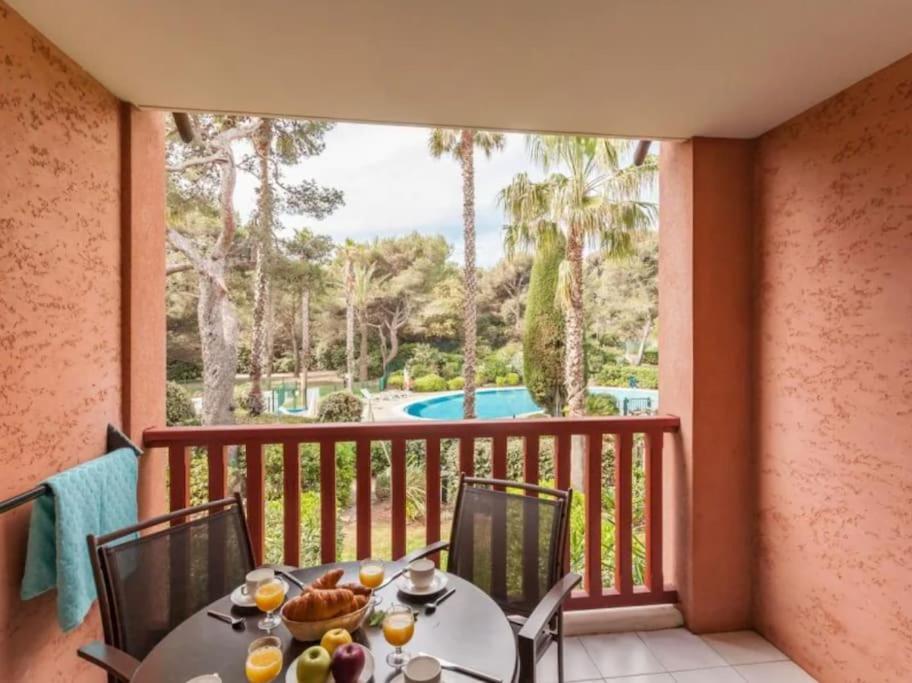 Superbe Appartement 50M De La Plage En Bord De Mer Hyères Dış mekan fotoğraf